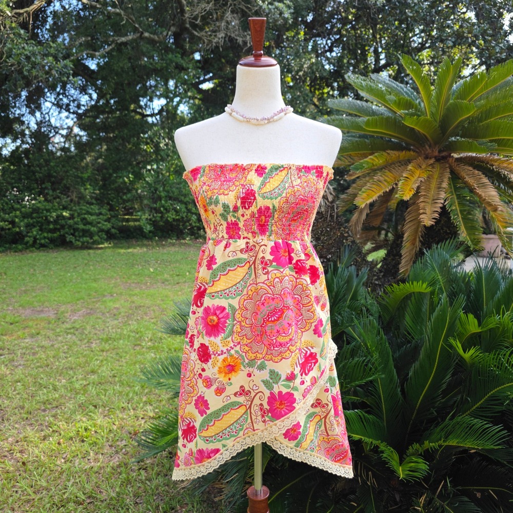 VTG Y2K Handkerchief Tube Top Petite S Pink Asymmetrical Hem Boho Fairy NWT